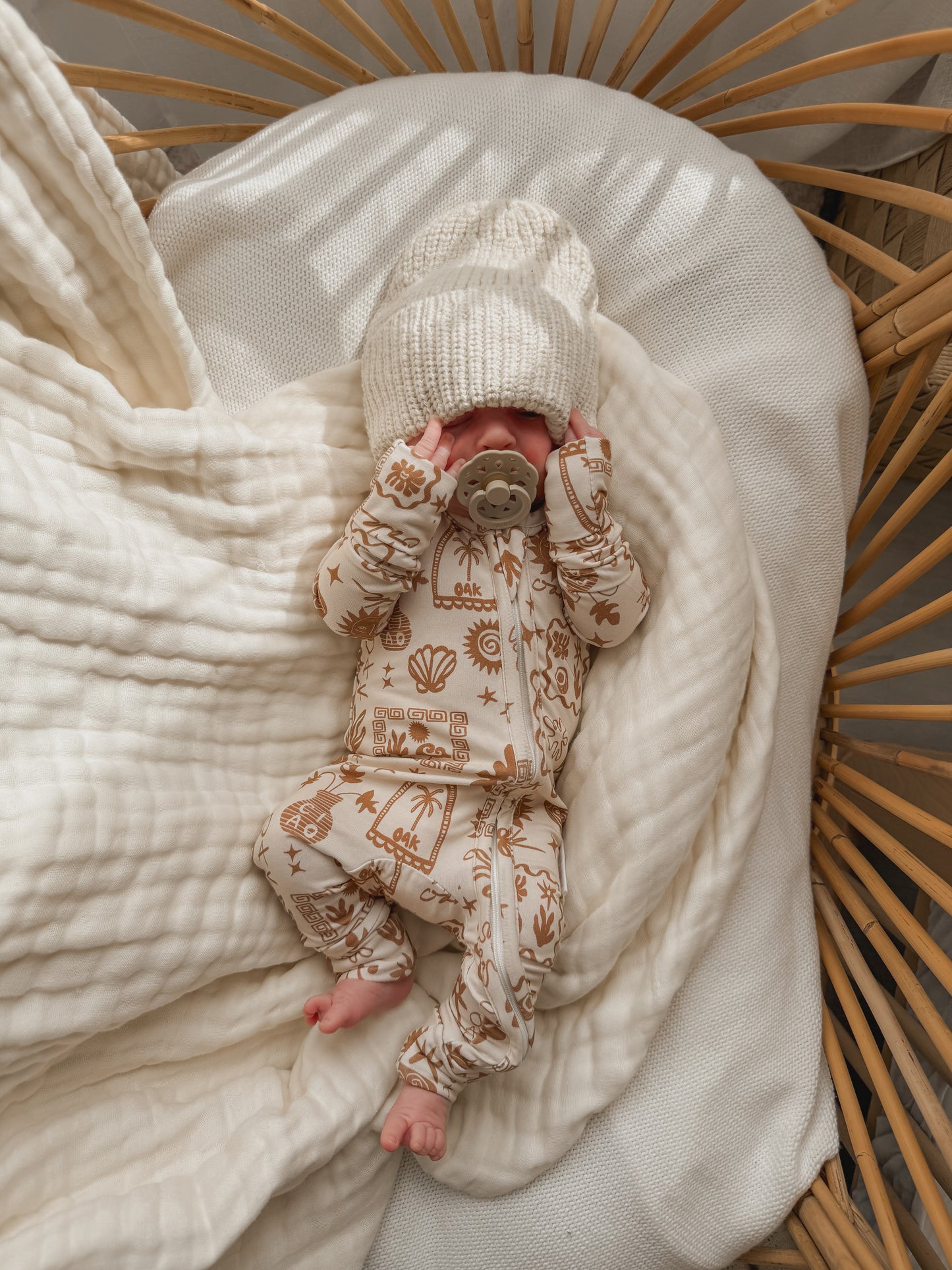 Wanderer Bamboo Zippy Onesie | Tobacco Brown