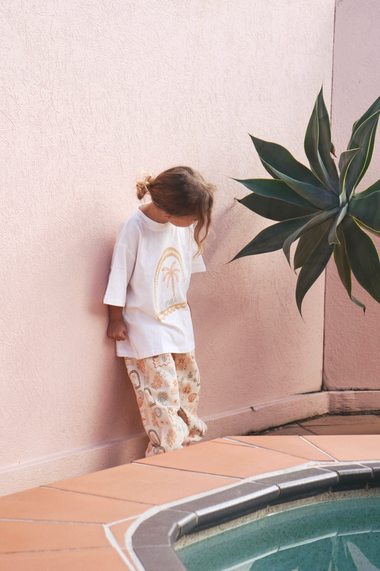 Island Bloom Tee