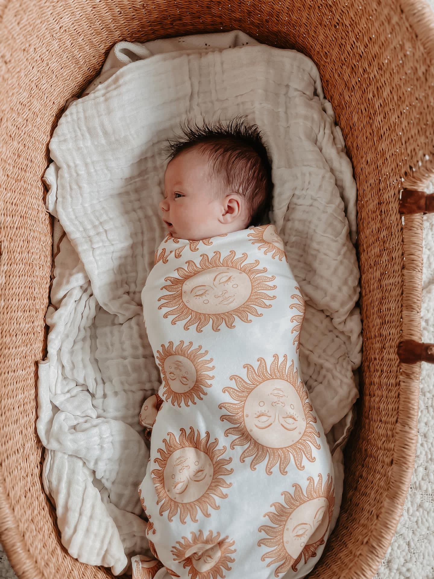 Swaddle | Sol
