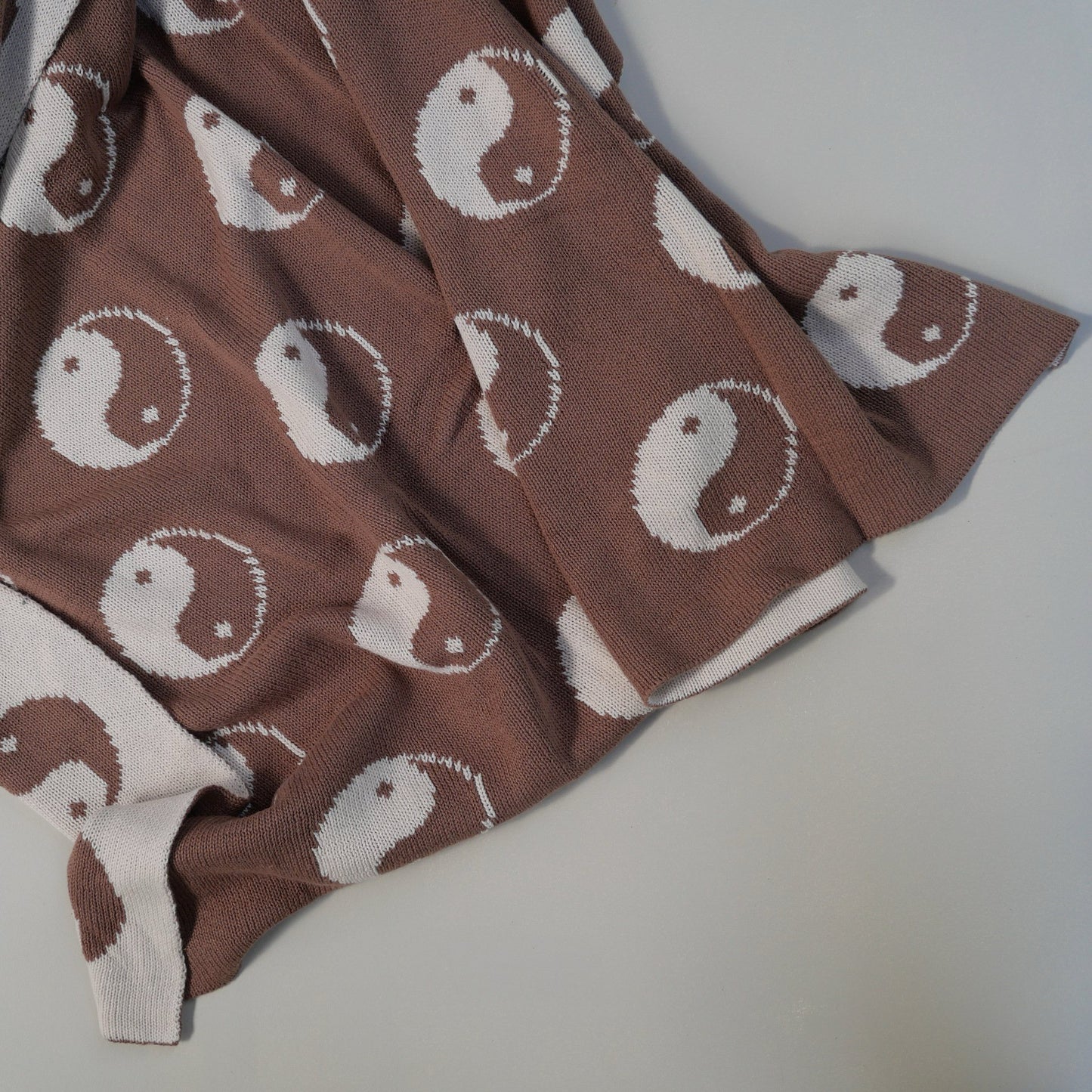 Blanket | Yin Yang