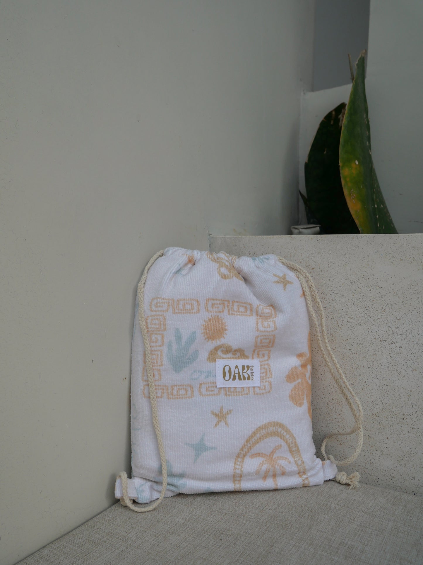 Wanderer Hooded Towel | Pastel