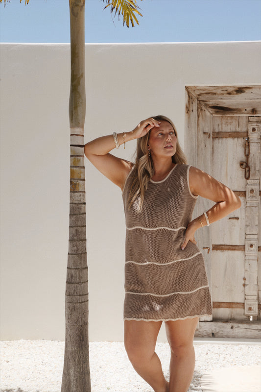 Womens Wave Beach Pullover | Cocoa