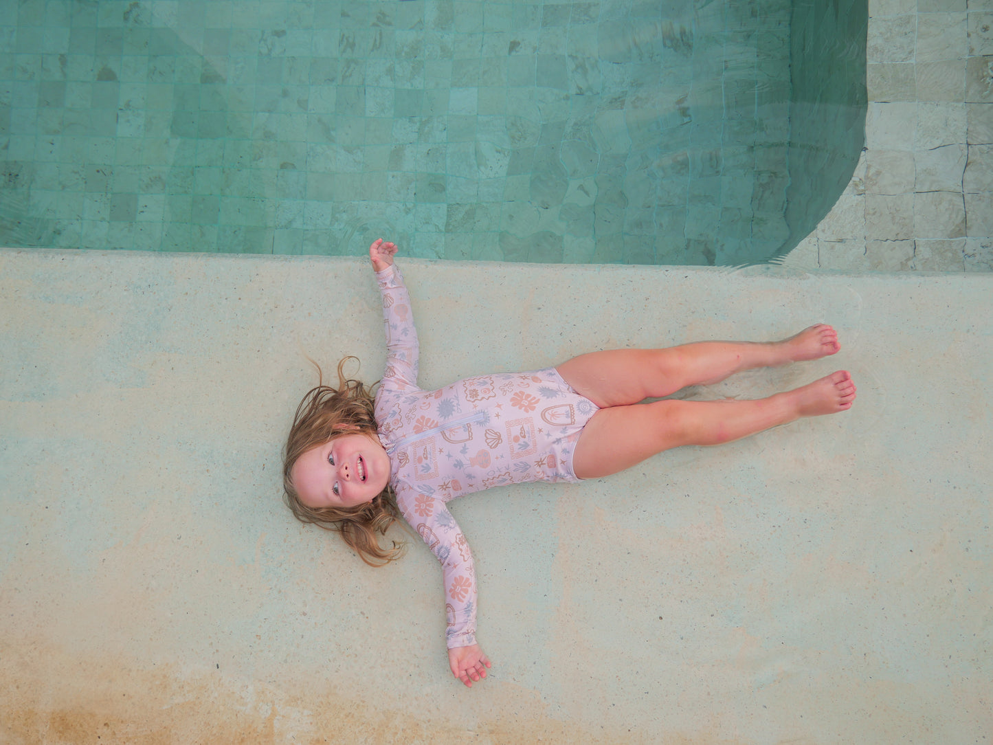 Wanderer One-Piece | Pastel